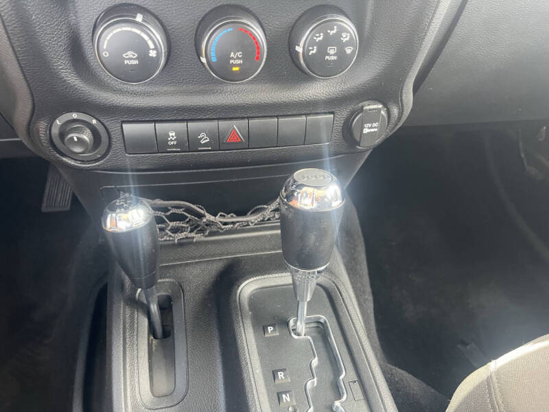 2013 Jeep Wrangler Sport