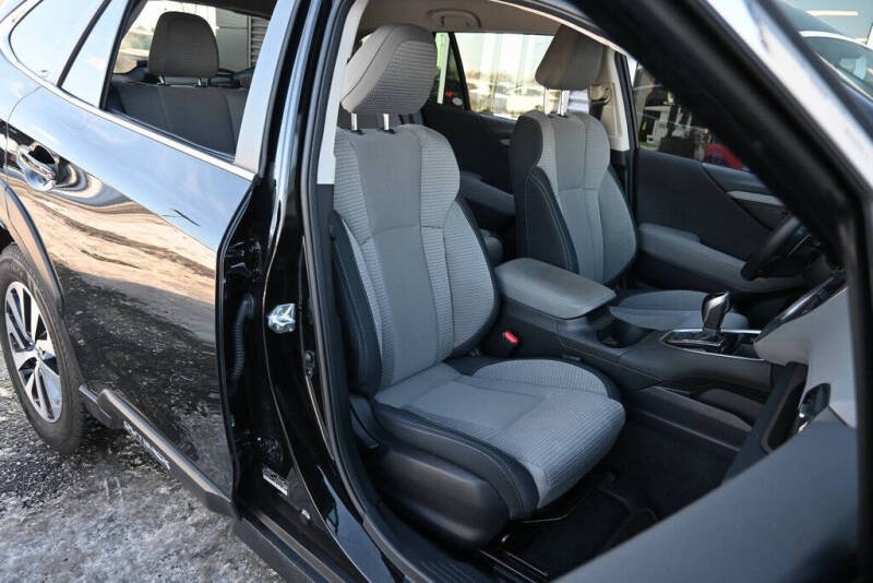 2024 Subaru Outback Premium