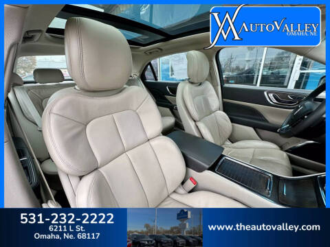 2017 Lincoln Continental Select