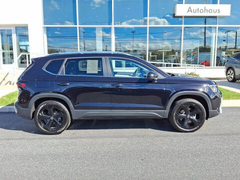 2025 Volkswagen Taos SEL 4Motion