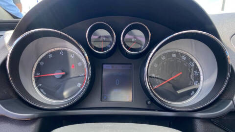 2013 Buick Regal Premium 3