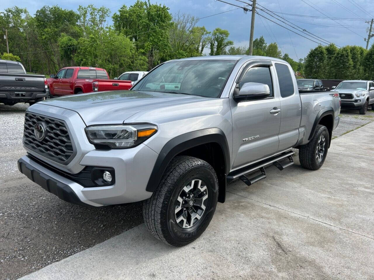 Whites Auto Sales LLC Car Dealer in Vonore, TN