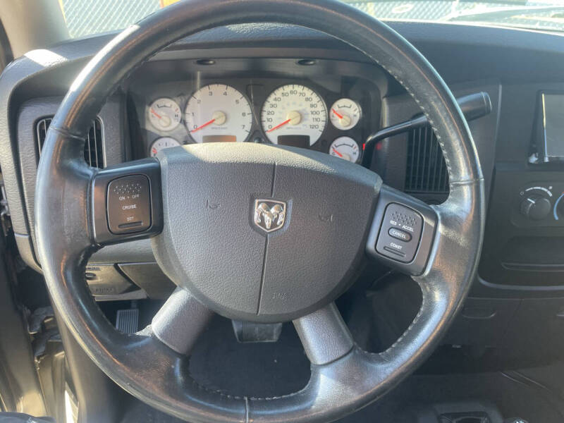 2004 Dodge Ram 2500 SLT