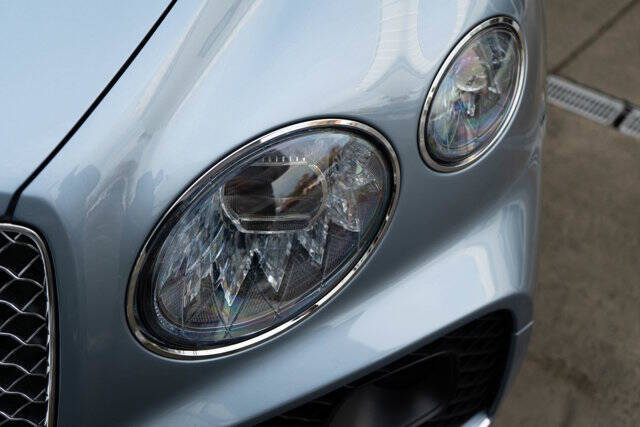 2023 Bentley Bentayga 42