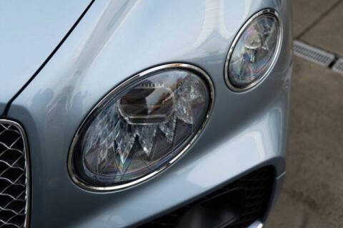 2023 Bentley Bentayga V8