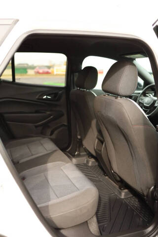 2025 Chevrolet Trax RS