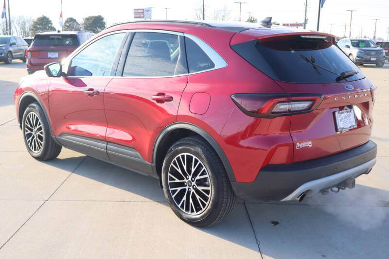 2025 Ford Escape Plug-In Hybrid PHEV