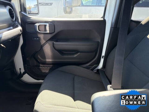 2023 Jeep Gladiator Willys