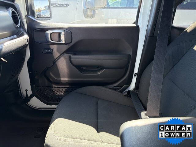 2023 Jeep Gladiator Willys