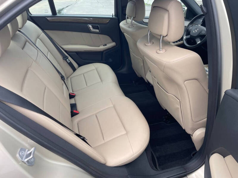 2011 Mercedes-Benz E-Class