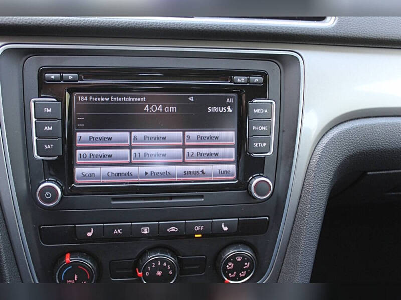 2015 Volkswagen Passat 1.8T Wolfsburg Edition