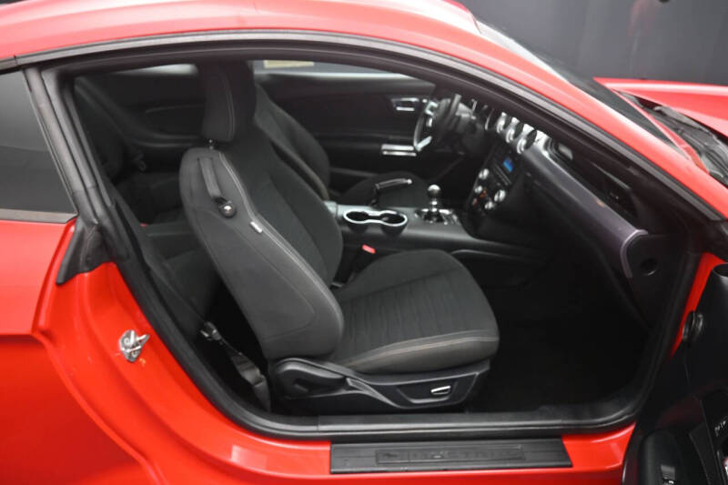 2015 Ford Mustang