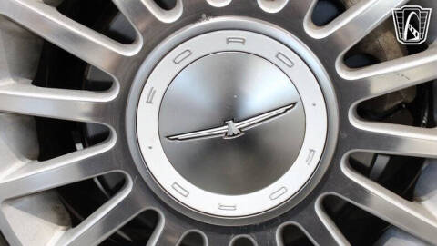 2004 Ford Thunderbird Deluxe