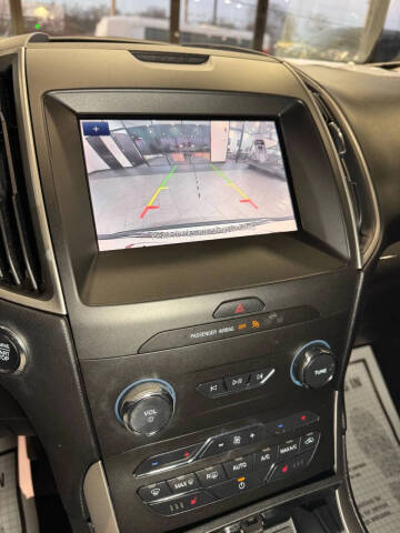 2020 Ford Edge