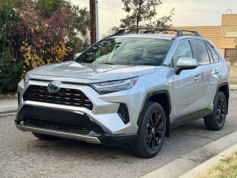 2023 Toyota RAV4 Hybrid SE