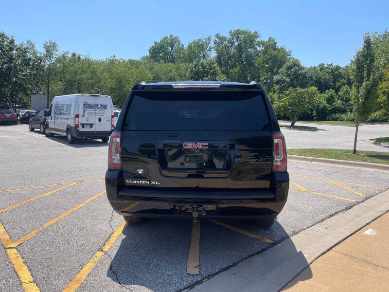 2019 GMC Yukon XL SLT