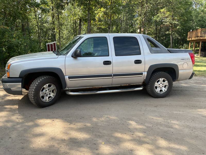 2004 Chevrolet Avalanche for sale at Cooper Auto Sales in Bemidji MN