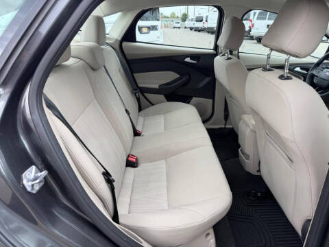 2017 Ford Focus SE
