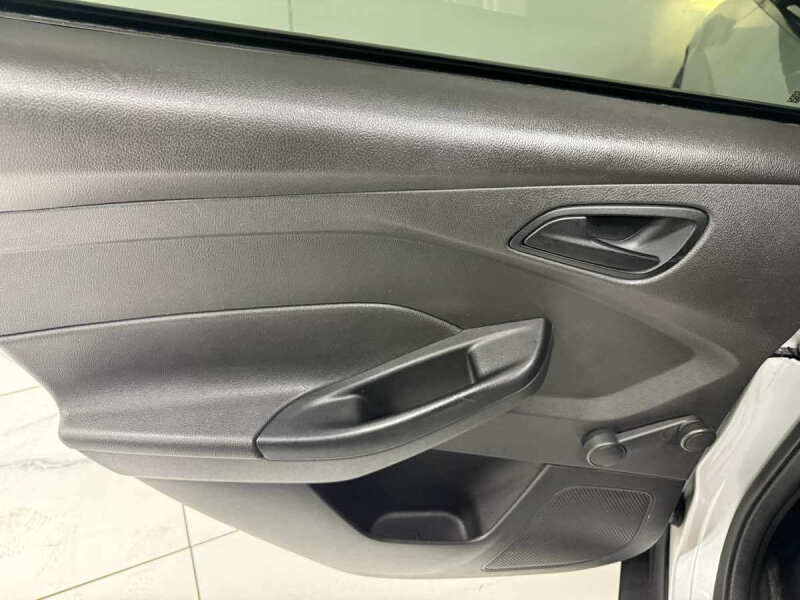 2018 Ford Focus S