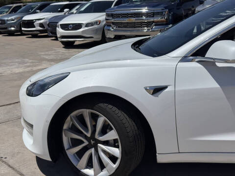 2020 Tesla Model 3 Standard Range Plus