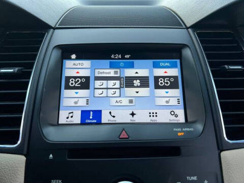 2016 Ford Taurus SEL