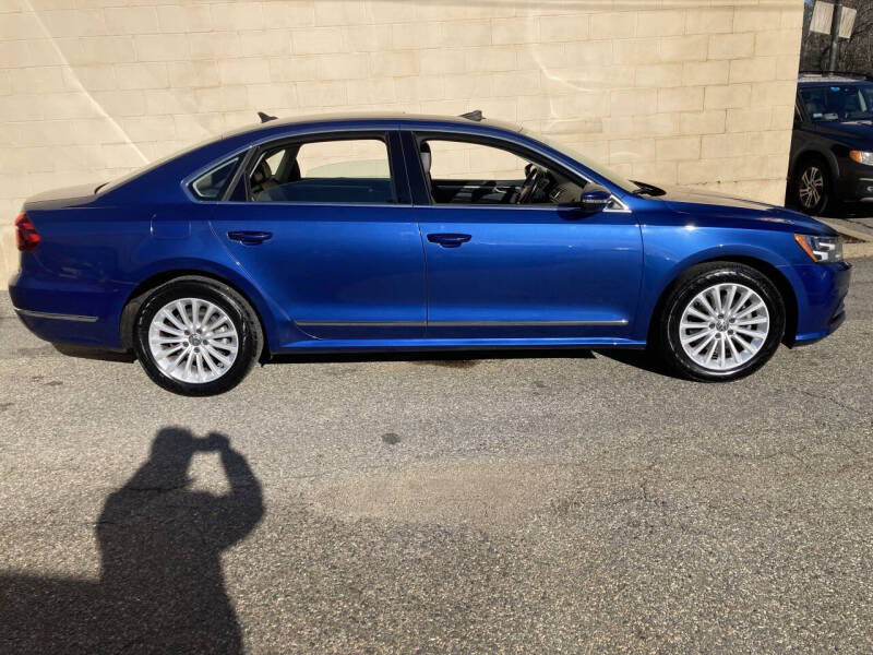 2017 Volkswagen Passat 1.8T SE