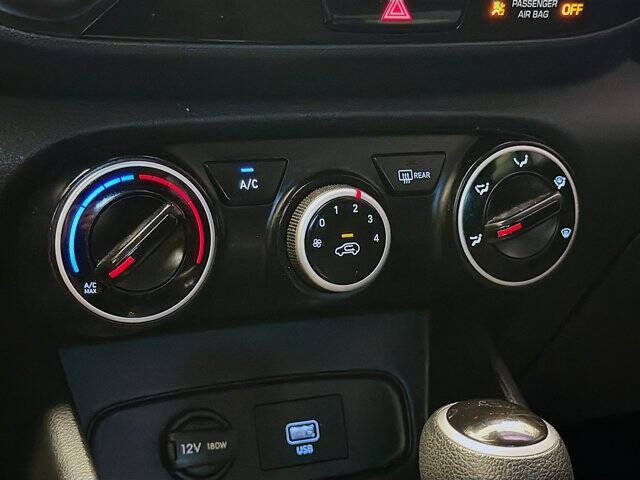 2021 Hyundai Venue SE