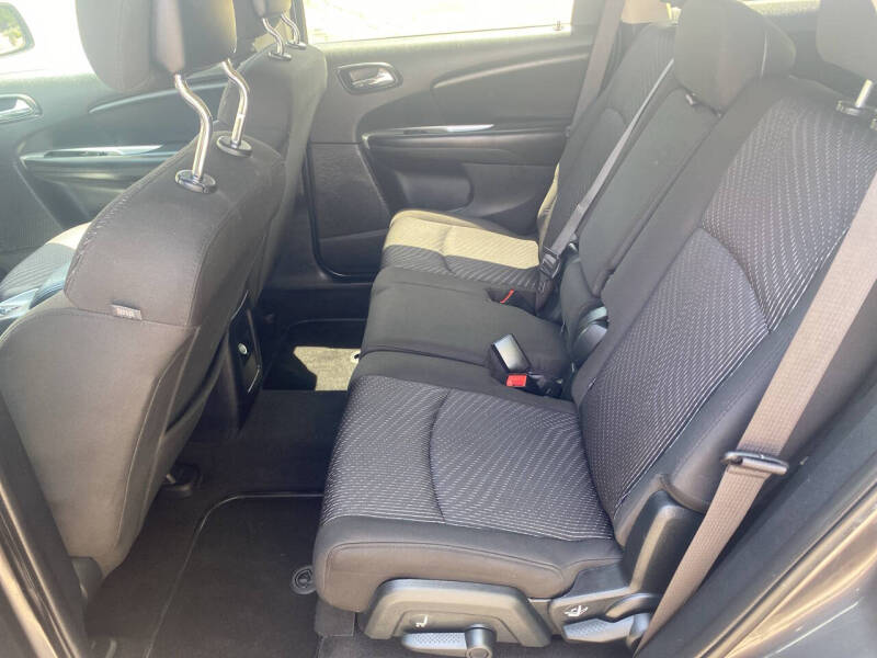 2017 Dodge Journey SE