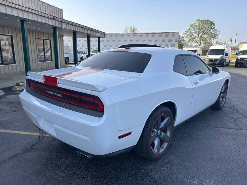 2014 Dodge Challenger SXT