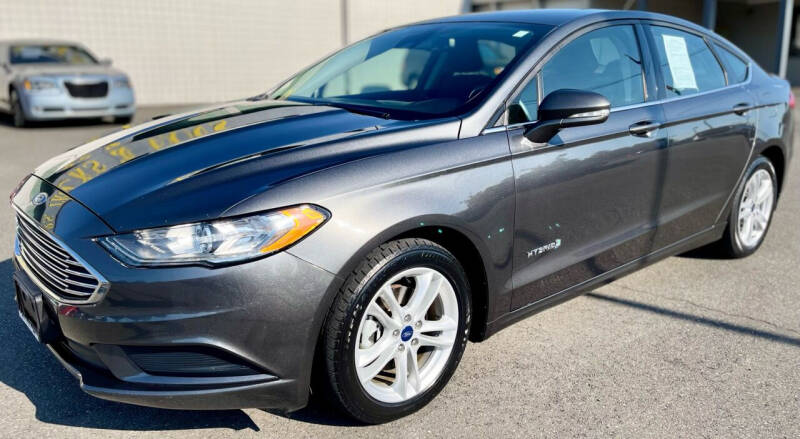 2018 Ford Fusion Hybrid for sale at Vista Auto Sales in Lakewood WA