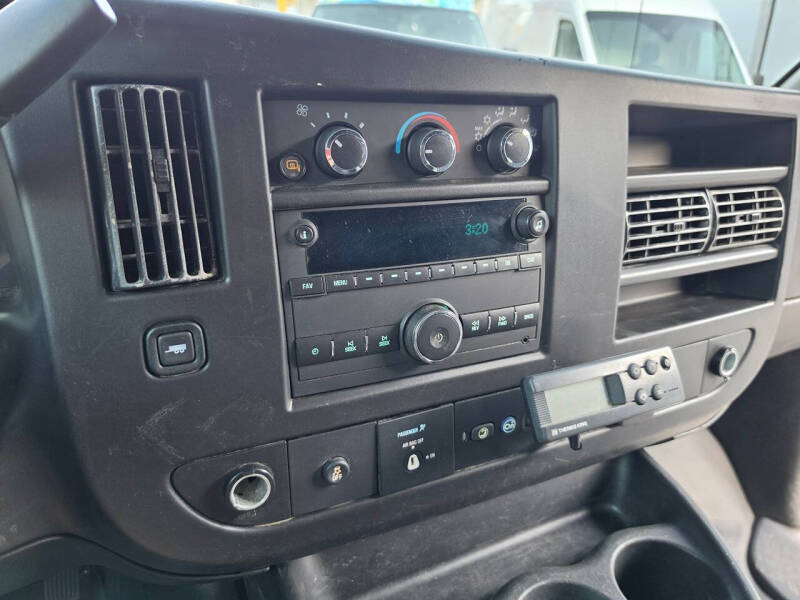 2021 GMC Savana 2500