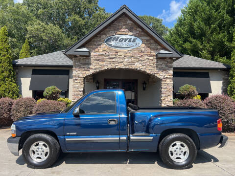 2001 Chevrolet Silverado 1500 for sale at Hoyle Auto Sales in Taylorsville NC