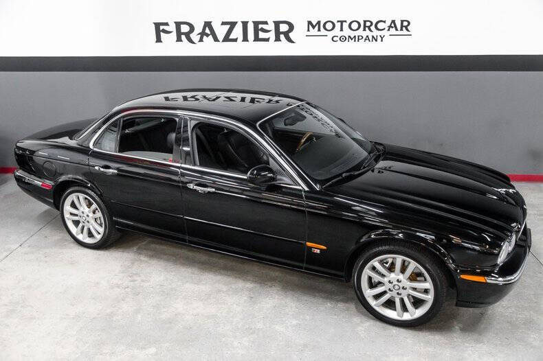 2004 Jaguar XJR
