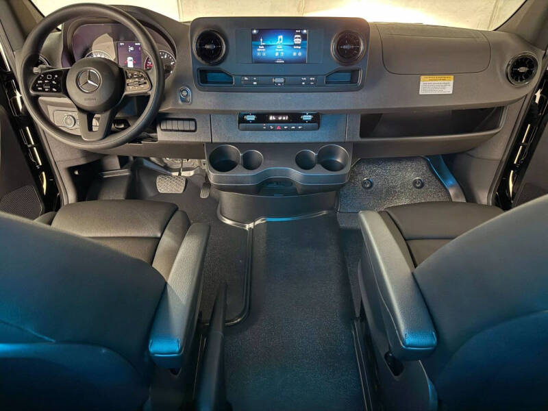 2023 Mercedes-Benz Sprinter 3500