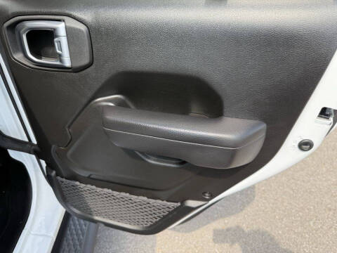 2023 Jeep Gladiator Sport S