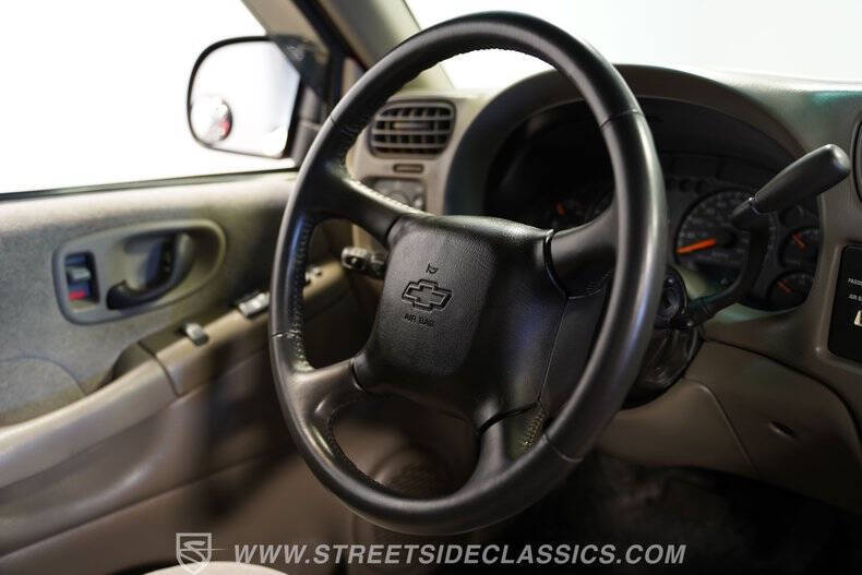 2000 Chevrolet S-10