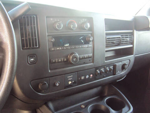 2017 Chevrolet Express 2500