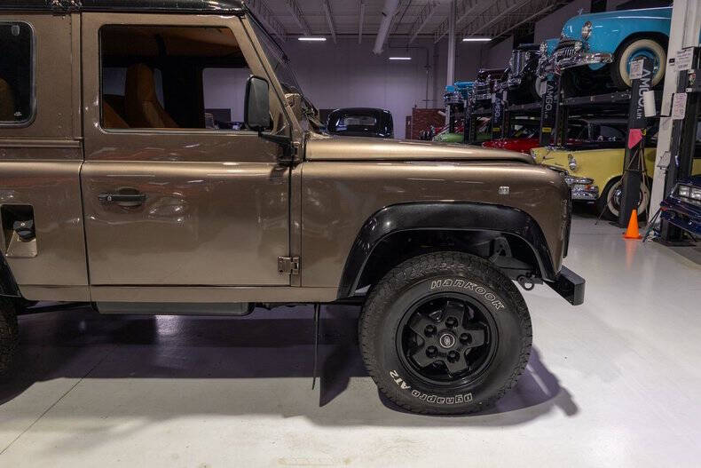 1987 Land Rover Defender