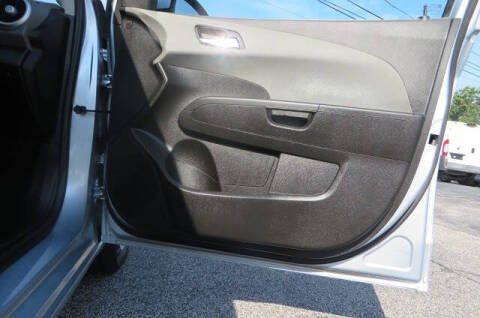 2017 Chevrolet Sonic LT Auto