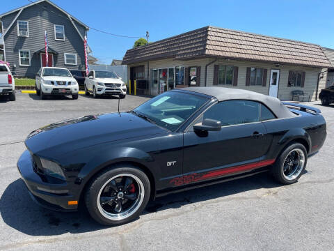 2005 Ford Mustang for sale at MAGNUM MOTORS in Reedsville PA
