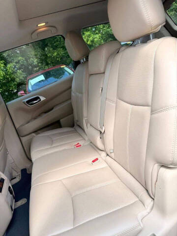 2015 Nissan Pathfinder S