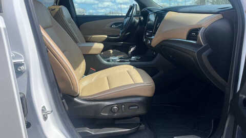 2022 Chevrolet Traverse Premier