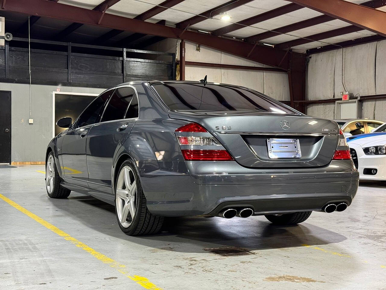 2008 Mercedes-Benz S-Class for sale at Carnival Car Company in Victoria, TX