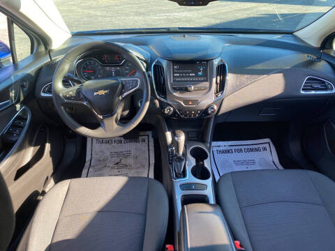 2017 Chevrolet Cruze LT Auto