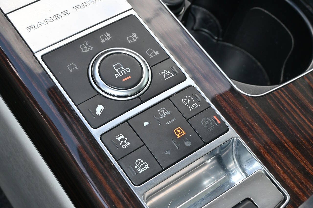 2016 Land Rover Range Rover 11