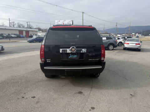 2012 Cadillac Escalade Luxury