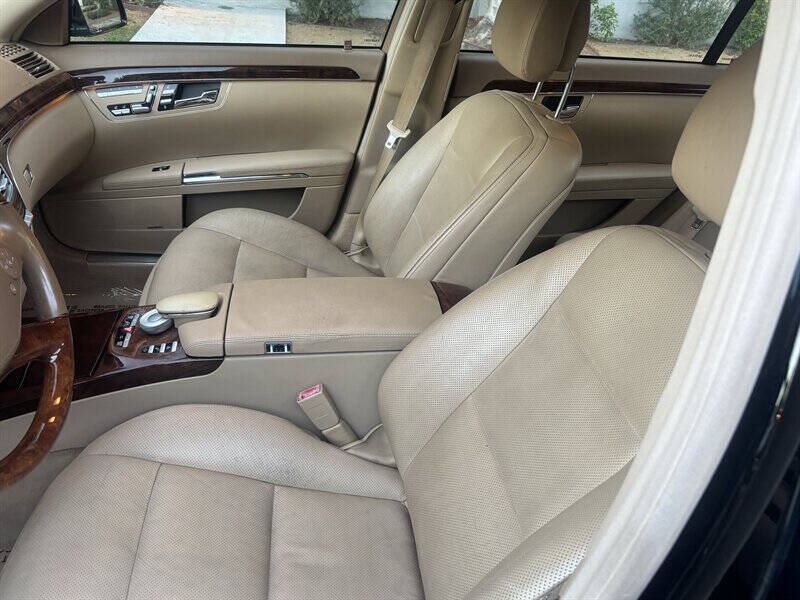 2011 Mercedes-Benz S-Class S 550 4MATIC