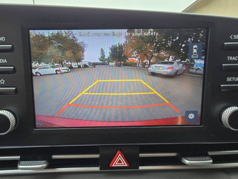 2021 Hyundai Elantra