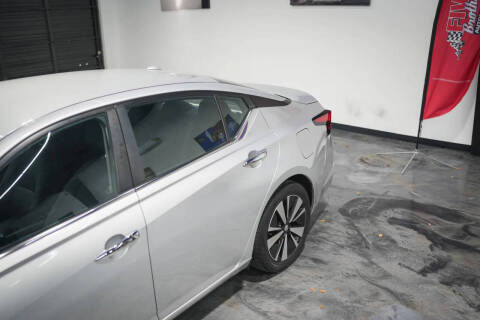 2021 Nissan Altima 2.5 SV