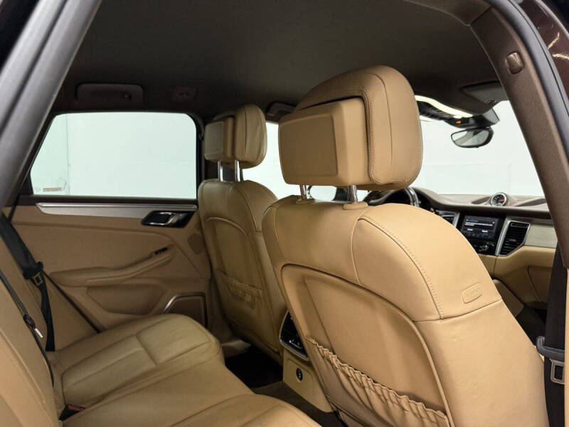 2017 Porsche Macan GTS